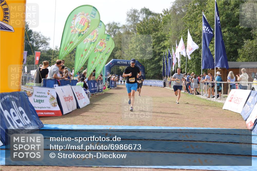 08.09.2024 - Airport Race Strokosch-Dieckow http://msf.ph/oto/6986673 08.09.2024 12:07:07 Ziel 2688, 2772, 2831 meine-sportfotos.de