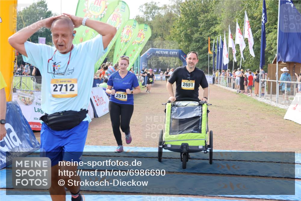 08.09.2024 - Airport Race Strokosch-Dieckow http://msf.ph/oto/6986690 08.09.2024 12:19:10 Ziel 48, 2515, 2651, 2712, 2819 meine-sportfotos.de