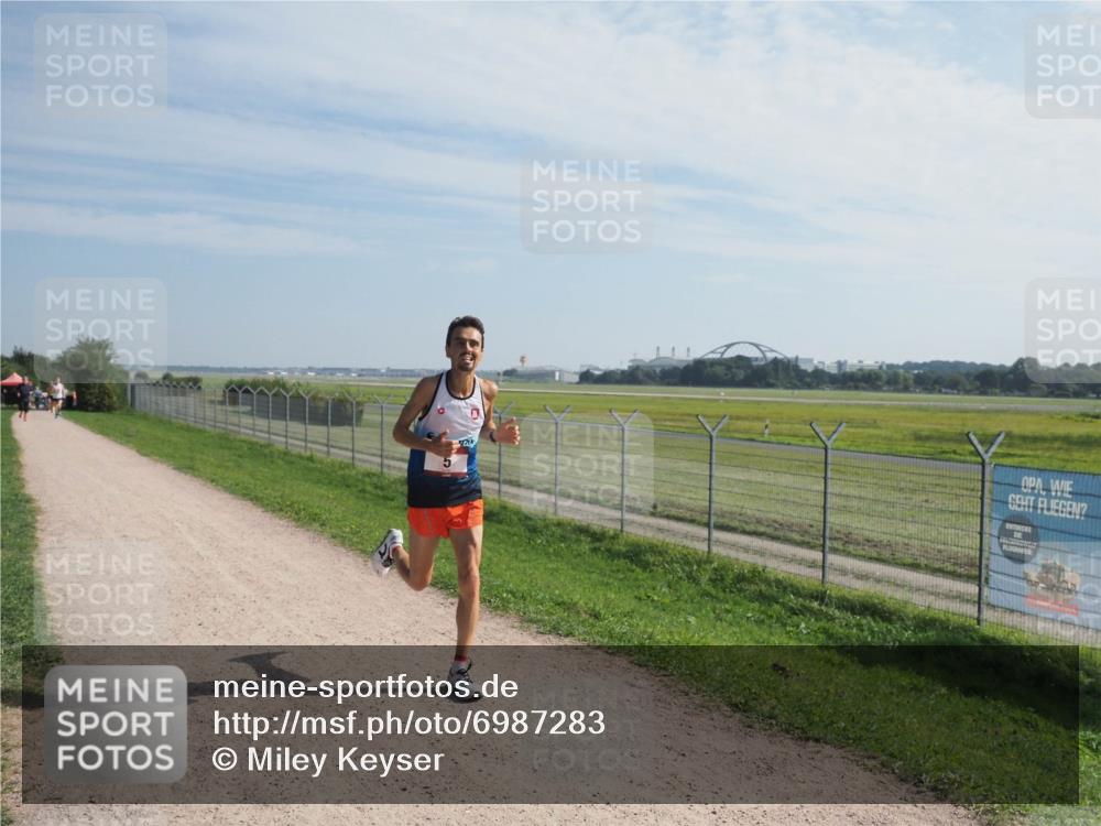 08.09.2024 - Airport Race Miley Keyser http://msf.ph/oto/6987283 08.09.2024 11:49:40 Laufen OLYMPUS, DIGITAL, CAMERA meine-sportfotos.de