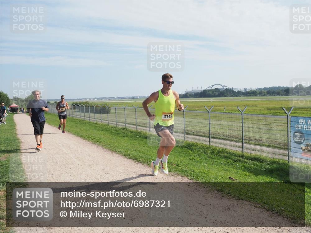 08.09.2024 - Airport Race Miley Keyser http://msf.ph/oto/6987321 08.09.2024 11:49:53 Laufen OLYMPUS, DIGITAL, CAMERA meine-sportfotos.de