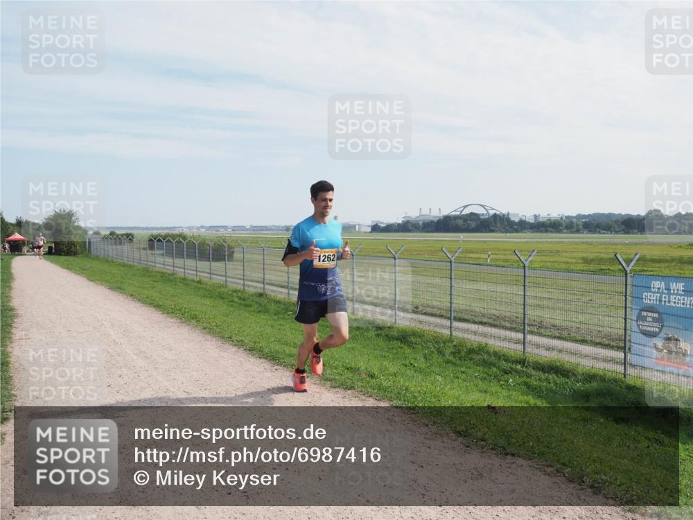 08.09.2024 - Airport Race Miley Keyser http://msf.ph/oto/6987416 08.09.2024 11:52:50 Laufen OLYMPUS, DIGITAL, CAMERA meine-sportfotos.de