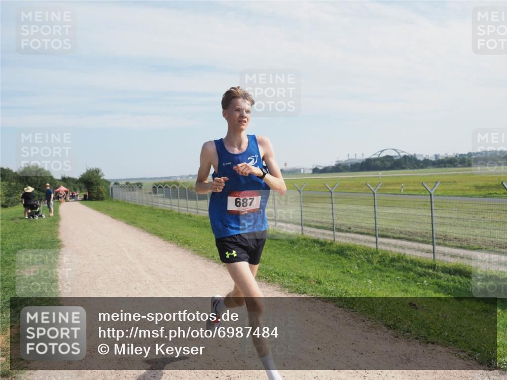 08.09.2024 - Airport Race Miley Keyser http://msf.ph/oto/6987484 08.09.2024 11:53:52 Laufen OLYMPUS, DIGITAL, CAMERA meine-sportfotos.de