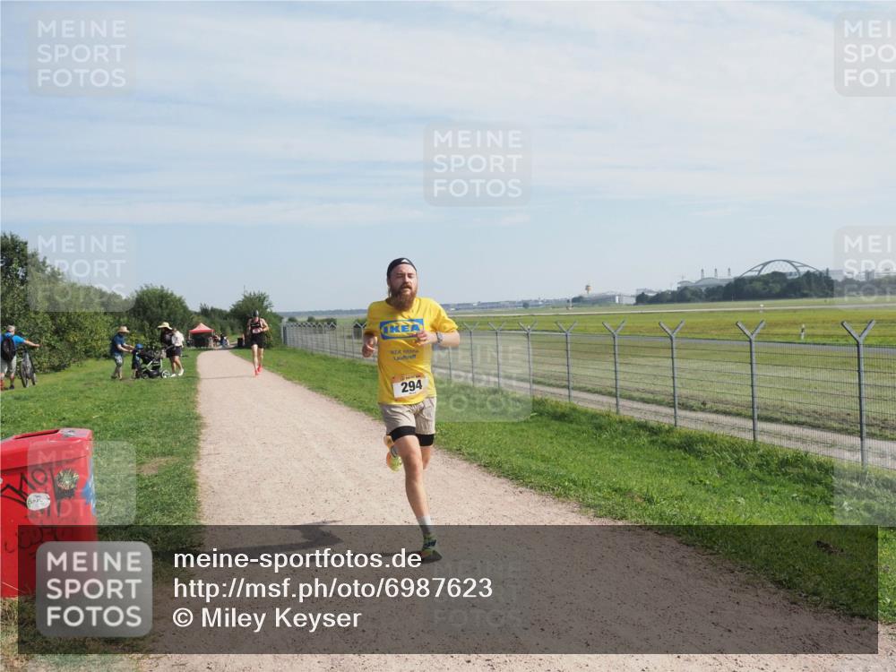 08.09.2024 - Airport Race Miley Keyser http://msf.ph/oto/6987623 08.09.2024 11:54:32 Laufen OLYMPUS, DIGITAL, CAMERA meine-sportfotos.de