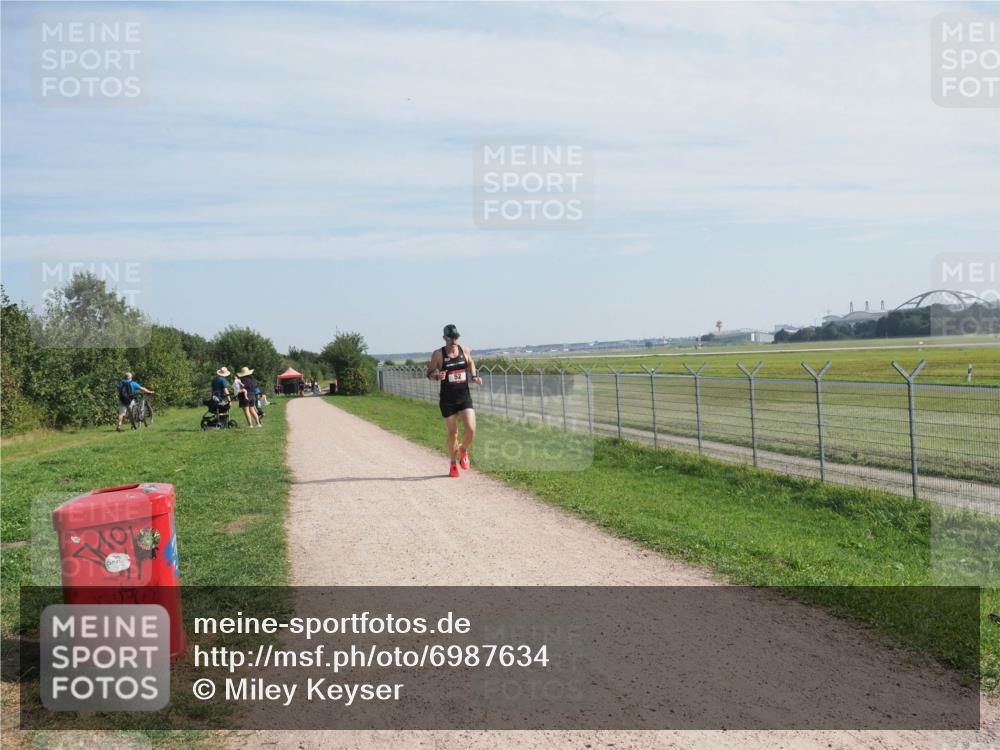 08.09.2024 - Airport Race Miley Keyser http://msf.ph/oto/6987634 08.09.2024 11:54:35 Laufen OLYMPUS, DIGITAL, CAMERA meine-sportfotos.de
