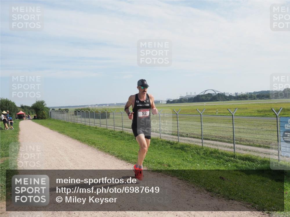 08.09.2024 - Airport Race Miley Keyser http://msf.ph/oto/6987649 08.09.2024 11:54:37 Laufen OLYMPUS, DIGITAL, CAMERA meine-sportfotos.de
