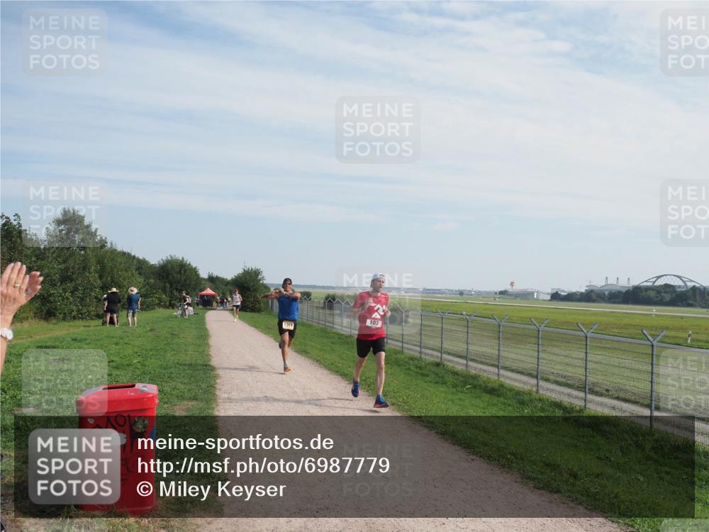 08.09.2024 - Airport Race Miley Keyser http://msf.ph/oto/6987779 08.09.2024 11:56:47 Laufen OLYMPUS, DIGITAL, CAMERA meine-sportfotos.de