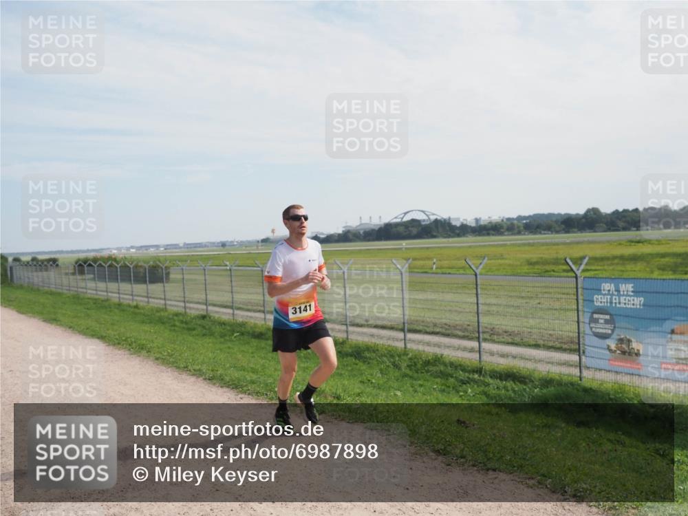 08.09.2024 - Airport Race Miley Keyser http://msf.ph/oto/6987898 08.09.2024 11:57:20 Laufen OLYMPUS, DIGITAL, CAMERA meine-sportfotos.de
