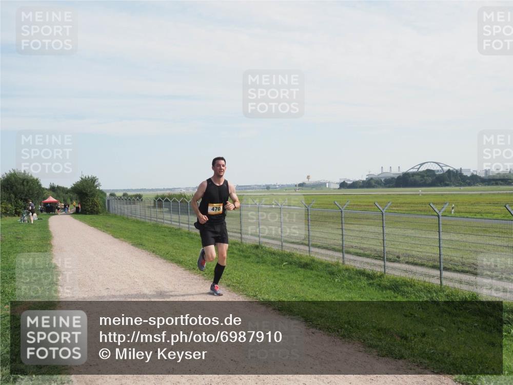 08.09.2024 - Airport Race Miley Keyser http://msf.ph/oto/6987910 08.09.2024 11:57:42 Laufen OLYMPUS, DIGITAL, CAMERA meine-sportfotos.de