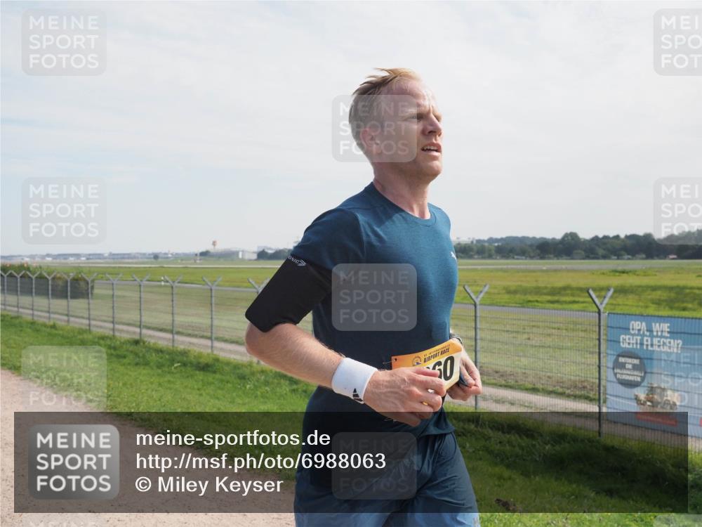 08.09.2024 - Airport Race Miley Keyser http://msf.ph/oto/6988063 08.09.2024 11:58:35 Laufen OLYMPUS, DIGITAL, CAMERA meine-sportfotos.de