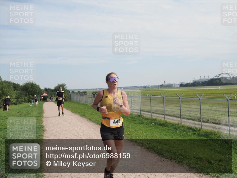 08.09.2024 - Airport Race Miley Keyser http://msf.ph/oto/6988159 08.09.2024 11:59:32 Laufen OLYMPUS, DIGITAL, CAMERA meine-sportfotos.de
