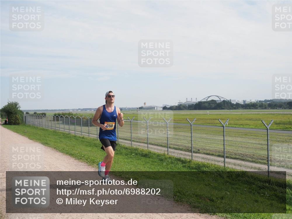 08.09.2024 - Airport Race Miley Keyser http://msf.ph/oto/6988202 08.09.2024 12:00:19 Laufen OLYMPUS, DIGITAL, CAMERA meine-sportfotos.de