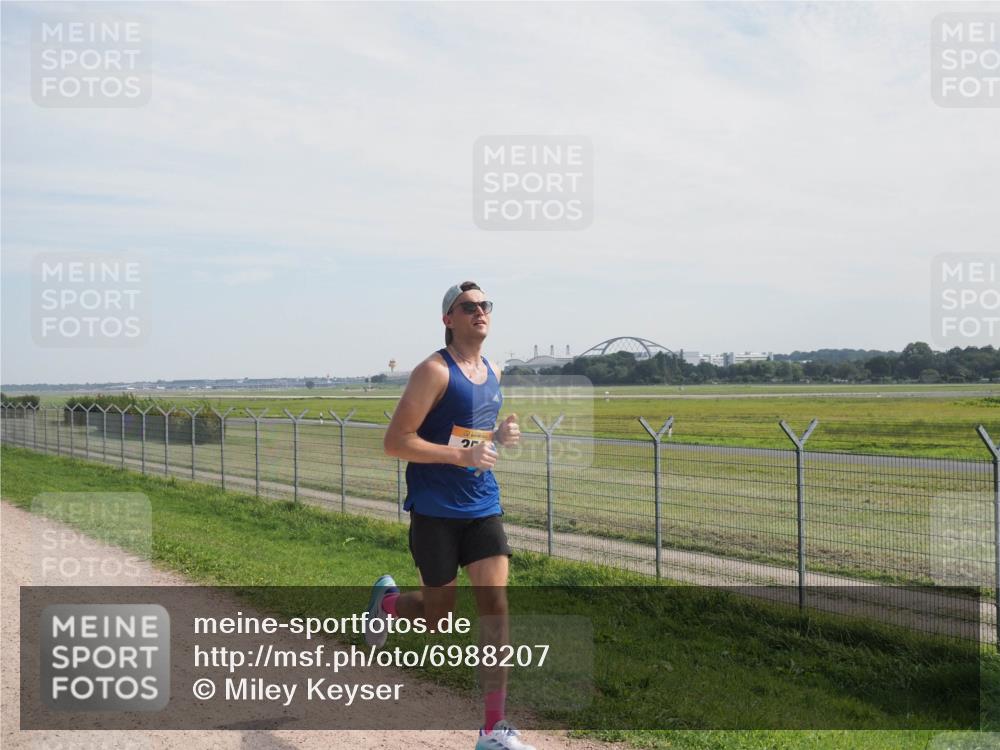08.09.2024 - Airport Race Miley Keyser http://msf.ph/oto/6988207 08.09.2024 12:00:19 Laufen OLYMPUS, DIGITAL, CAMERA meine-sportfotos.de