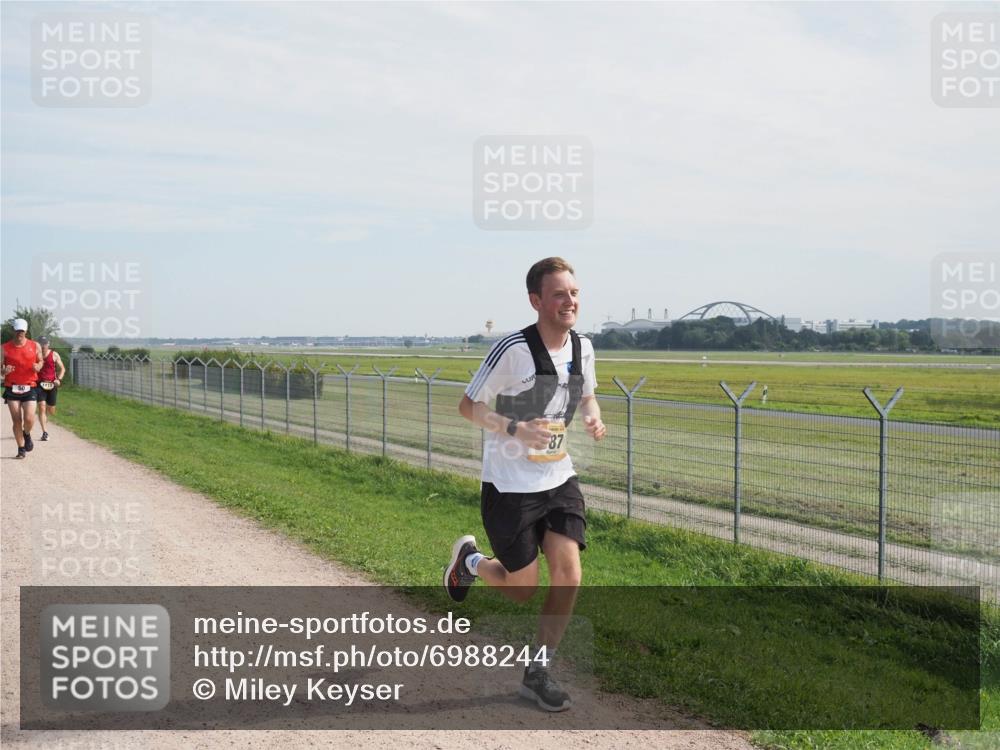 08.09.2024 - Airport Race Miley Keyser http://msf.ph/oto/6988244 08.09.2024 12:00:47 Laufen OLYMPUS, DIGITAL, CAMERA meine-sportfotos.de