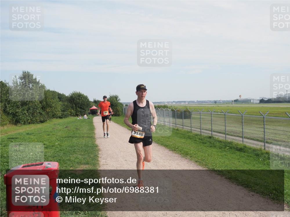 08.09.2024 - Airport Race Miley Keyser http://msf.ph/oto/6988381 08.09.2024 12:01:24 Laufen OLYMPUS, DIGITAL, CAMERA meine-sportfotos.de