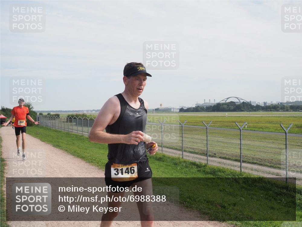 08.09.2024 - Airport Race Miley Keyser http://msf.ph/oto/6988388 08.09.2024 12:01:25 Laufen OLYMPUS, DIGITAL, CAMERA meine-sportfotos.de