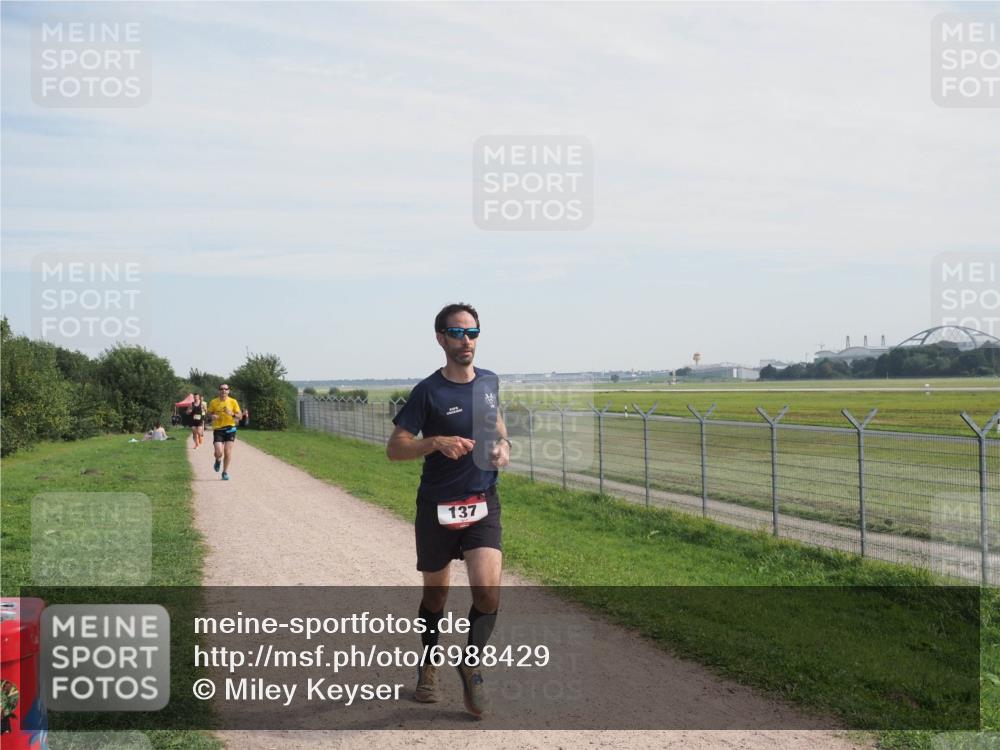 08.09.2024 - Airport Race Miley Keyser http://msf.ph/oto/6988429 08.09.2024 12:01:32 Laufen OLYMPUS, DIGITAL, CAMERA meine-sportfotos.de