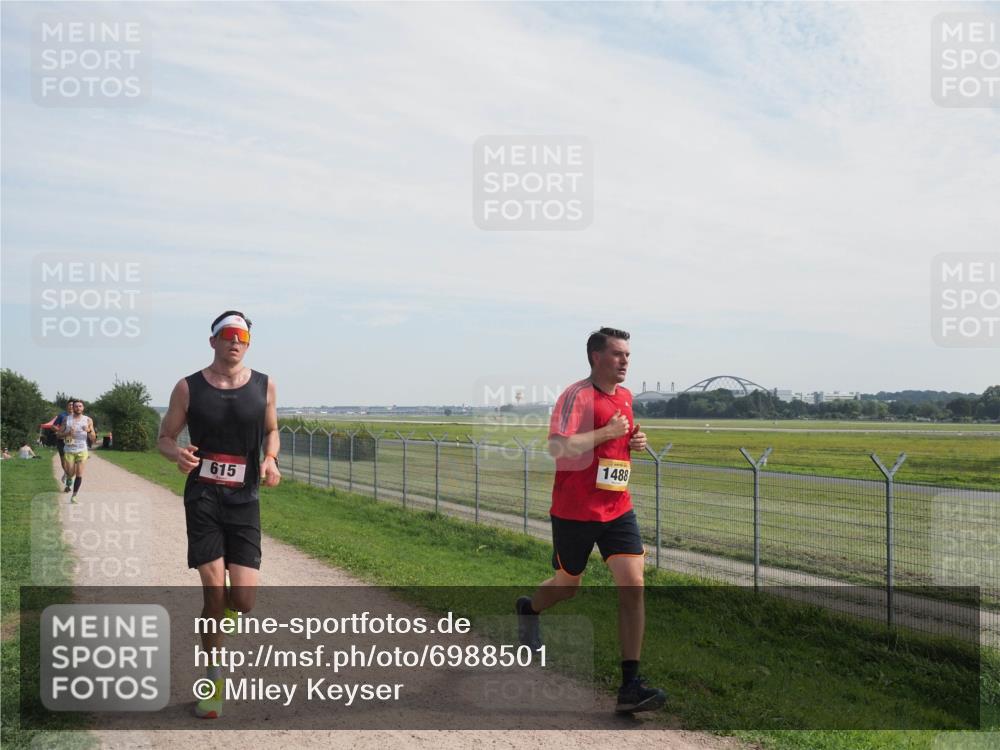 08.09.2024 - Airport Race Miley Keyser http://msf.ph/oto/6988501 08.09.2024 12:01:56 Laufen OLYMPUS, DIGITAL, CAMERA meine-sportfotos.de