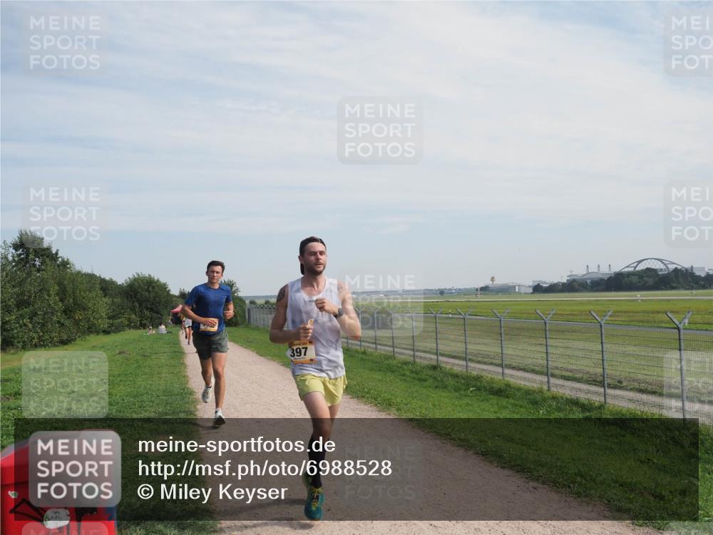 08.09.2024 - Airport Race Miley Keyser http://msf.ph/oto/6988528 08.09.2024 12:02:00 Laufen OLYMPUS, DIGITAL, CAMERA meine-sportfotos.de