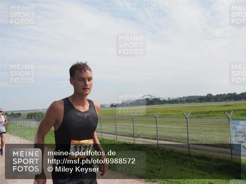 08.09.2024 - Airport Race Miley Keyser http://msf.ph/oto/6988572 08.09.2024 12:02:07 Laufen OLYMPUS, DIGITAL, CAMERA meine-sportfotos.de