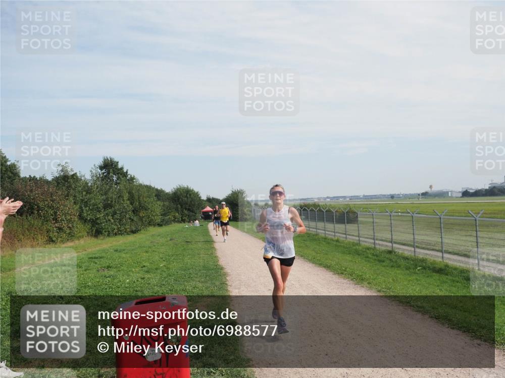 08.09.2024 - Airport Race Miley Keyser http://msf.ph/oto/6988577 08.09.2024 12:02:08 Laufen OLYMPUS, DIGITAL, CAMERA meine-sportfotos.de