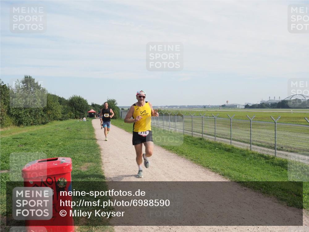 08.09.2024 - Airport Race Miley Keyser http://msf.ph/oto/6988590 08.09.2024 12:02:12 Laufen OLYMPUS, DIGITAL, CAMERA meine-sportfotos.de