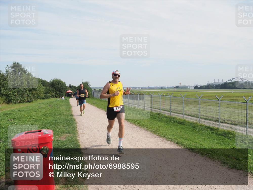 08.09.2024 - Airport Race Miley Keyser http://msf.ph/oto/6988595 08.09.2024 12:02:12 Laufen OLYMPUS, DIGITAL, CAMERA meine-sportfotos.de