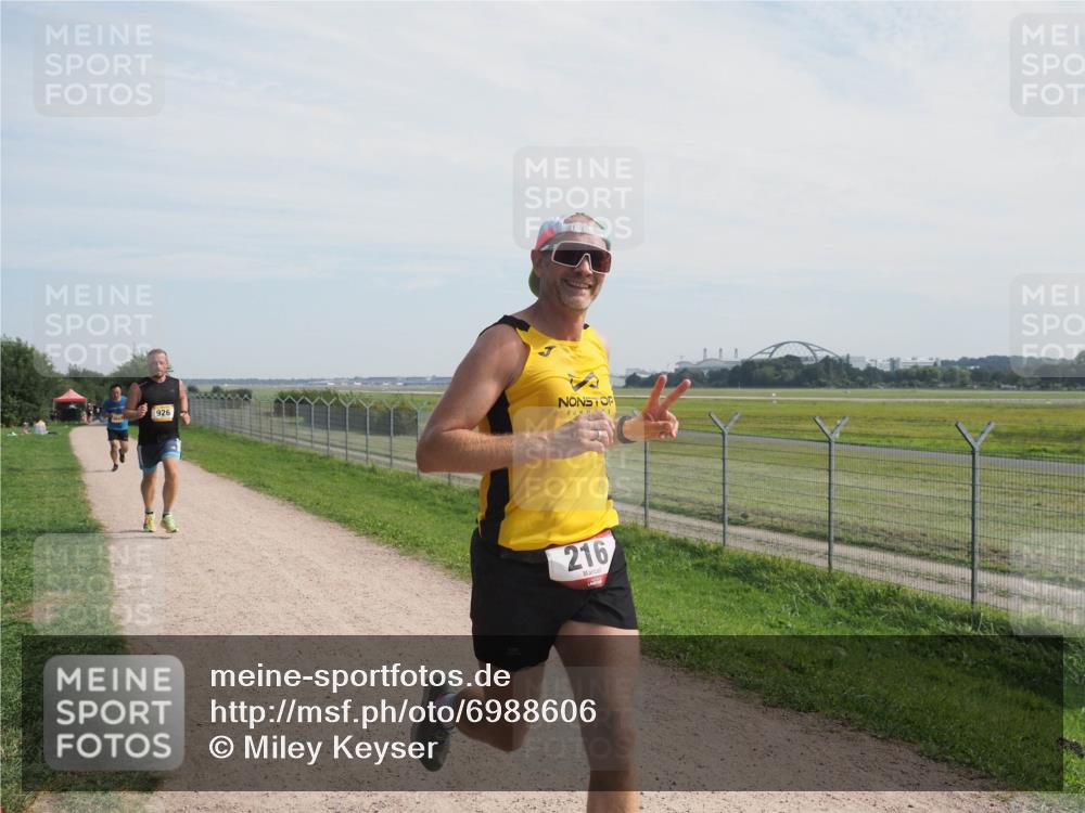 08.09.2024 - Airport Race Miley Keyser http://msf.ph/oto/6988606 08.09.2024 12:02:13 Laufen OLYMPUS, DIGITAL, CAMERA meine-sportfotos.de
