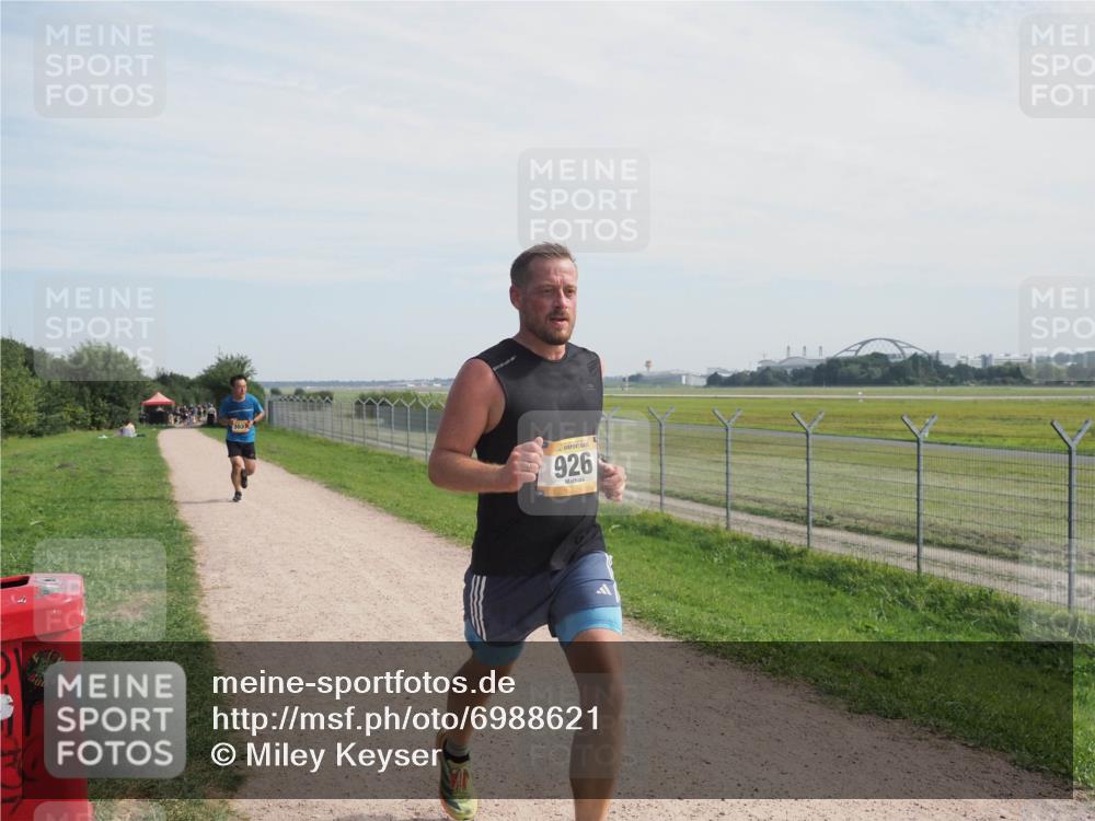 08.09.2024 - Airport Race Miley Keyser http://msf.ph/oto/6988621 08.09.2024 12:02:15 Laufen OLYMPUS, DIGITAL, CAMERA meine-sportfotos.de