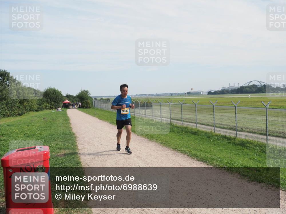 08.09.2024 - Airport Race Miley Keyser http://msf.ph/oto/6988639 08.09.2024 12:02:17 Laufen OLYMPUS, DIGITAL, CAMERA meine-sportfotos.de