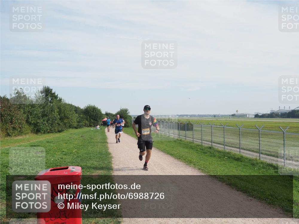08.09.2024 - Airport Race Miley Keyser http://msf.ph/oto/6988726 08.09.2024 12:02:59 Laufen OLYMPUS, DIGITAL, CAMERA meine-sportfotos.de