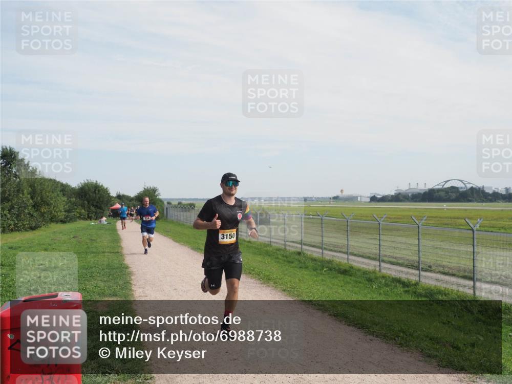 08.09.2024 - Airport Race Miley Keyser http://msf.ph/oto/6988738 08.09.2024 12:02:59 Laufen OLYMPUS, DIGITAL, CAMERA meine-sportfotos.de