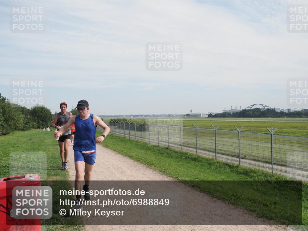 08.09.2024 - Airport Race Miley Keyser http://msf.ph/oto/6988849 08.09.2024 12:03:17 Laufen OLYMPUS, DIGITAL, CAMERA meine-sportfotos.de