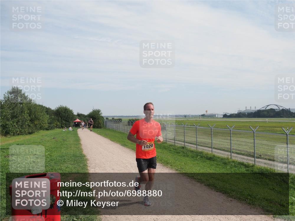 08.09.2024 - Airport Race Miley Keyser http://msf.ph/oto/6988880 08.09.2024 12:03:21 Laufen OLYMPUS, DIGITAL, CAMERA meine-sportfotos.de
