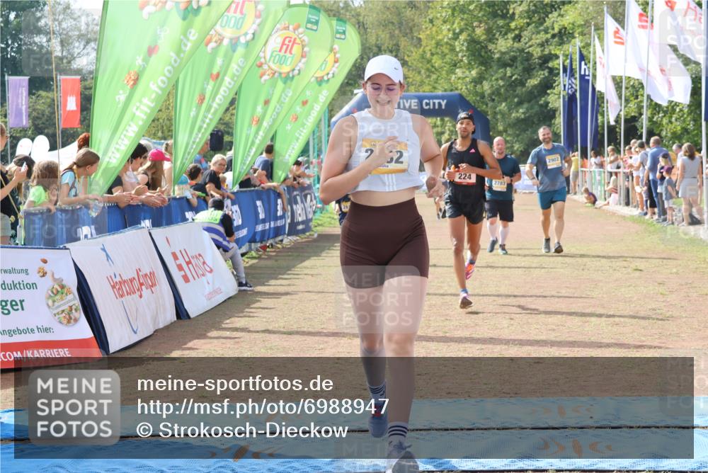 08.09.2024 - Airport Race Strokosch-Dieckow http://msf.ph/oto/6988947 08.09.2024 12:10:36 Ziel 224, 921, 2556, 2732, 2783, 2810, 2902 meine-sportfotos.de