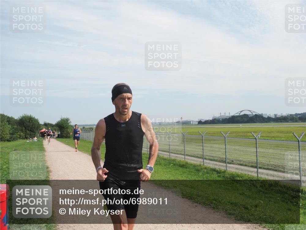 08.09.2024 - Airport Race Miley Keyser http://msf.ph/oto/6989011 08.09.2024 12:03:53 Laufen OLYMPUS, DIGITAL, CAMERA meine-sportfotos.de