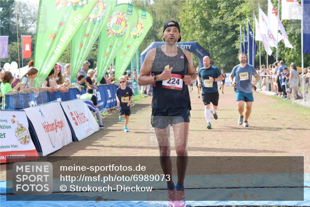 08.09.2024 - Airport Race Strokosch-Dieckow http://msf.ph/oto/6989073 08.09.2024 12:10:38 Ziel 224, 394, 921, 2732, 2783, 2810, 2902 meine-sportfotos.de