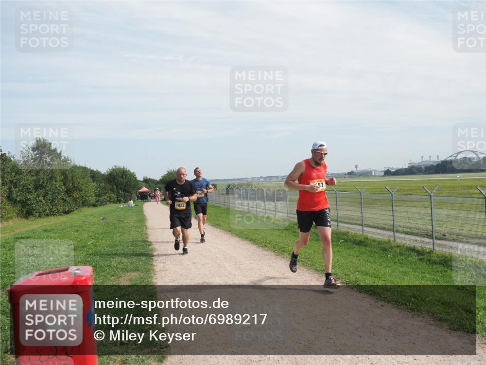 08.09.2024 - Airport Race Miley Keyser http://msf.ph/oto/6989217 08.09.2024 12:04:21 Laufen OLYMPUS, DIGITAL, CAMERA meine-sportfotos.de