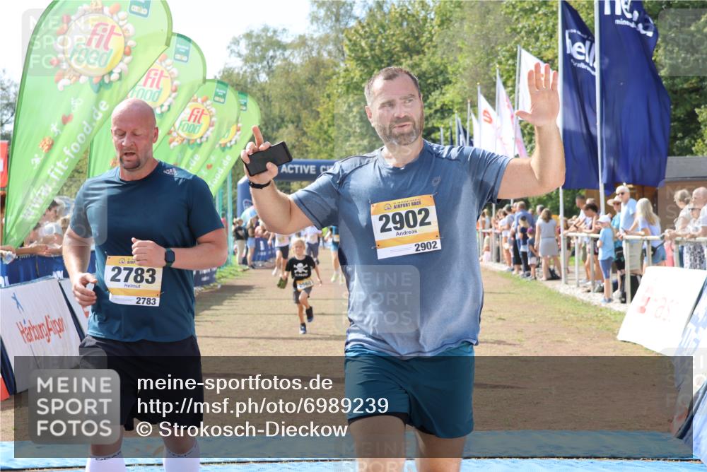 08.09.2024 - Airport Race Strokosch-Dieckow http://msf.ph/oto/6989239 08.09.2024 12:10:43 Ziel 224, 394, 1360, 2560, 2616, 2732, 2747, 2783, 2810, 2902 meine-sportfotos.de