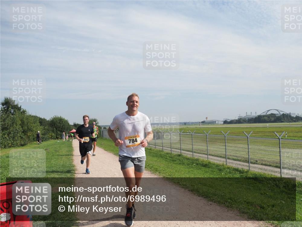 08.09.2024 - Airport Race Miley Keyser http://msf.ph/oto/6989496 08.09.2024 12:05:21 Laufen OLYMPUS, DIGITAL, CAMERA meine-sportfotos.de