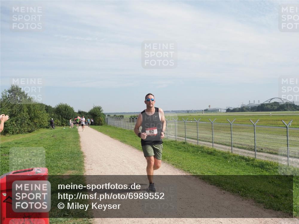 08.09.2024 - Airport Race Miley Keyser http://msf.ph/oto/6989552 08.09.2024 12:05:28 Laufen OLYMPUS, DIGITAL, CAMERA meine-sportfotos.de