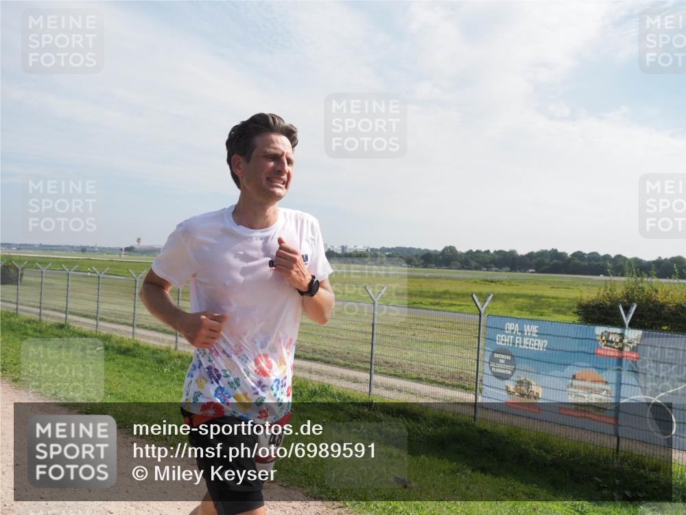 08.09.2024 - Airport Race Miley Keyser http://msf.ph/oto/6989591 08.09.2024 12:05:38 Laufen OLYMPUS, DIGITAL, CAMERA meine-sportfotos.de