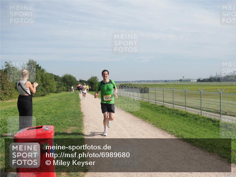08.09.2024 - Airport Race Miley Keyser http://msf.ph/oto/6989680 08.09.2024 12:05:53 Laufen OLYMPUS, DIGITAL, CAMERA meine-sportfotos.de
