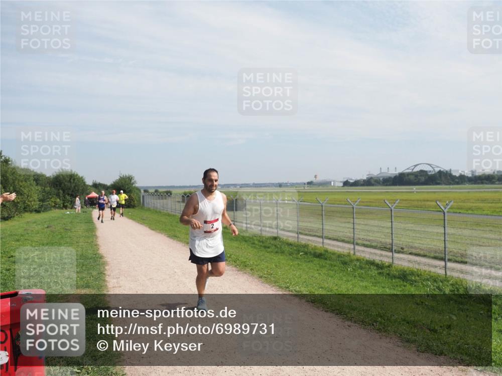 08.09.2024 - Airport Race Miley Keyser http://msf.ph/oto/6989731 08.09.2024 12:05:59 Laufen OLYMPUS, DIGITAL, CAMERA meine-sportfotos.de
