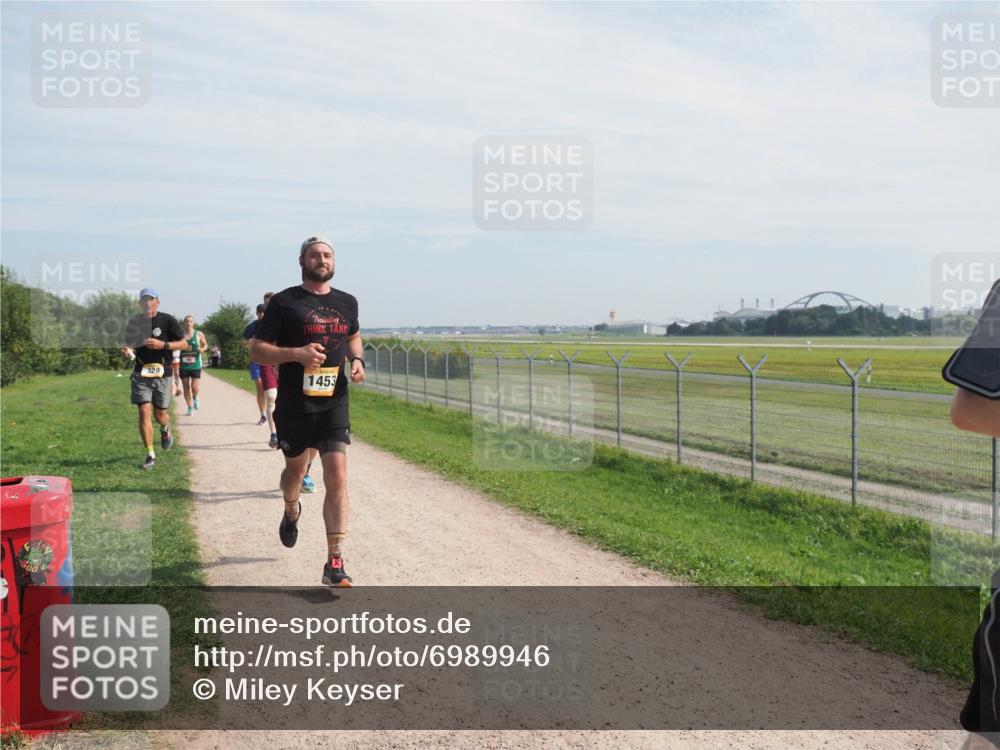 08.09.2024 - Airport Race Miley Keyser http://msf.ph/oto/6989946 08.09.2024 12:06:46 Laufen OLYMPUS, DIGITAL, CAMERA meine-sportfotos.de