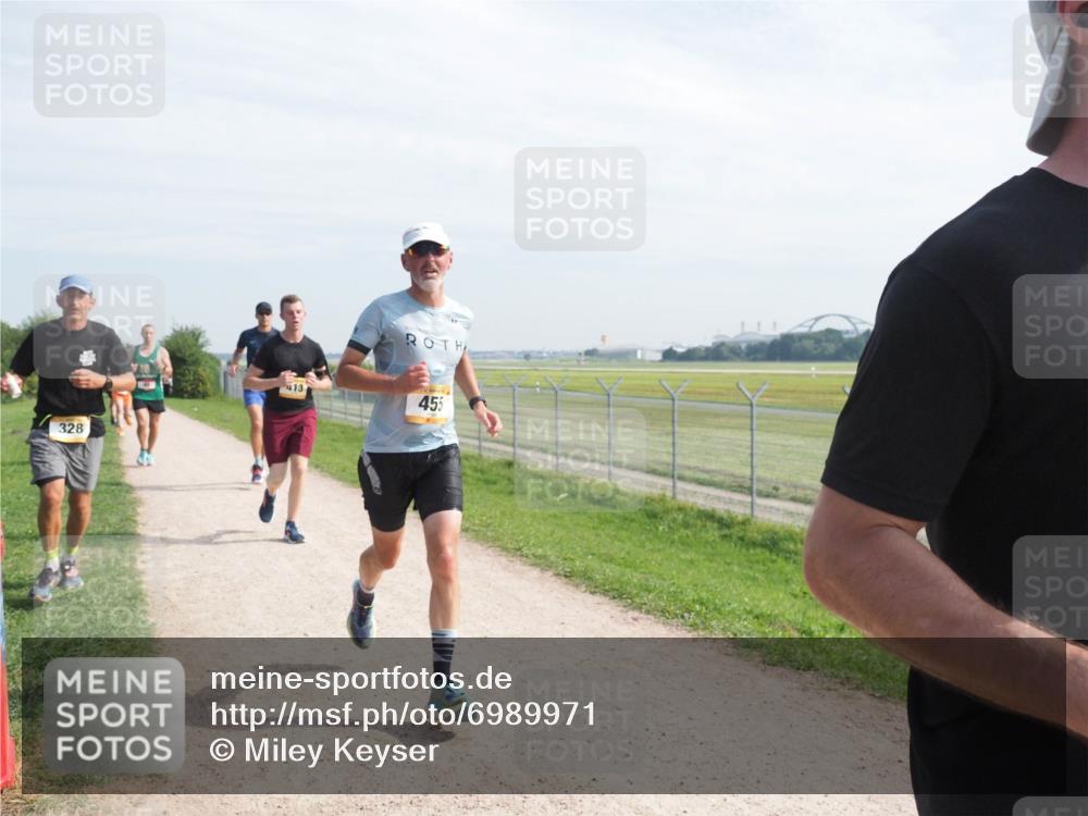 08.09.2024 - Airport Race Miley Keyser http://msf.ph/oto/6989971 08.09.2024 12:06:47 Laufen OLYMPUS, DIGITAL, CAMERA meine-sportfotos.de
