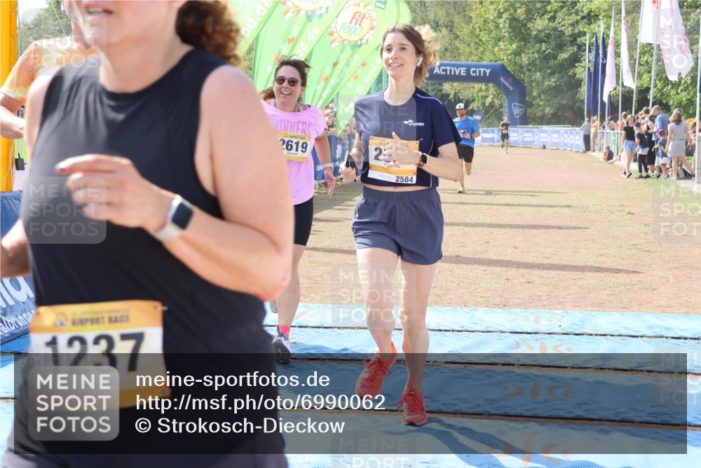 08.09.2024 - Airport Race Strokosch-Dieckow http://msf.ph/oto/6990062 08.09.2024 12:11:08 Ziel 837, 1237, 2584, 2619, 2638, 2690, 2755, 2756, 2893, 2901 meine-sportfotos.de