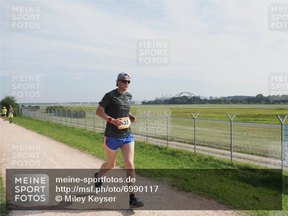 08.09.2024 - Airport Race Miley Keyser http://msf.ph/oto/6990117 08.09.2024 12:07:20 Laufen OLYMPUS, DIGITAL, CAMERA meine-sportfotos.de