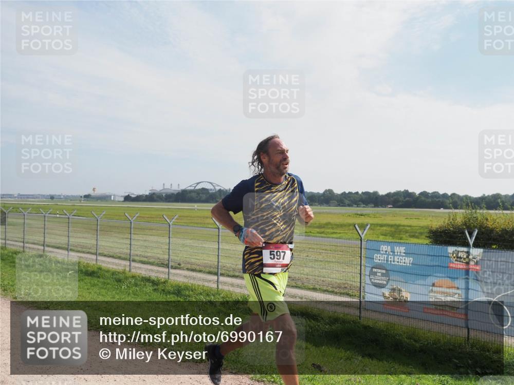 08.09.2024 - Airport Race Miley Keyser http://msf.ph/oto/6990167 08.09.2024 12:07:28 Laufen OLYMPUS, DIGITAL, CAMERA meine-sportfotos.de
