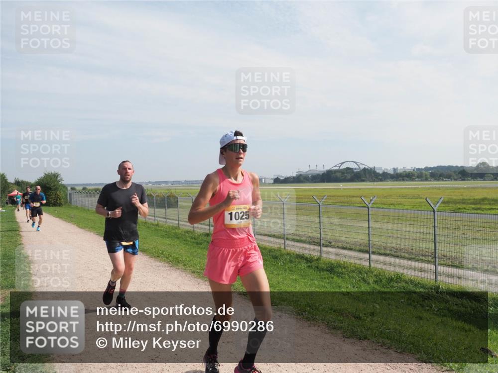08.09.2024 - Airport Race Miley Keyser http://msf.ph/oto/6990286 08.09.2024 12:07:55 Laufen OLYMPUS, DIGITAL, CAMERA meine-sportfotos.de