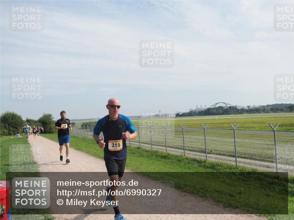 08.09.2024 - Airport Race Miley Keyser http://msf.ph/oto/6990327 08.09.2024 12:08:00 Laufen OLYMPUS, DIGITAL, CAMERA meine-sportfotos.de